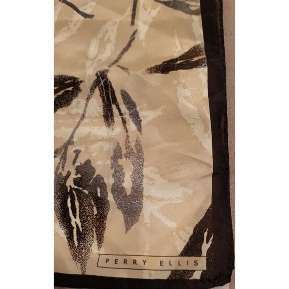 Perry Ellis Vintage SILK Rectangle Abstract Art Scarf. 57 inches long NWT - Picture 1 of 11